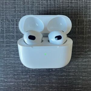 Apple AirPods (3rd Generation) - LIKE NEW